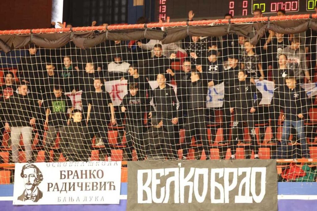 u enici iz kole branko radi evi pobjednici su tre eg izdanja lige osnovnih kola banjalukeviber slika 2023 12 14 09 18 25 133 orig 1024x682