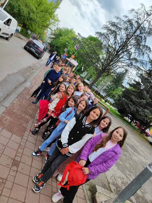 Ученици IV4 и IV6 ЈУ ОШ „Бранко Радичевић“ у Музеју Републике Српске