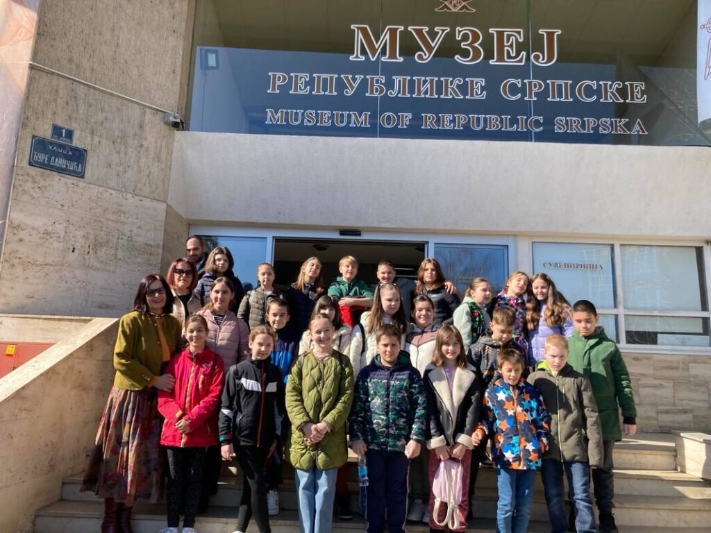 u enici v5 v7 i v8 posjetili muzej republike srpske 9 2024 03 21 15 17 50 797 orig 1024x768