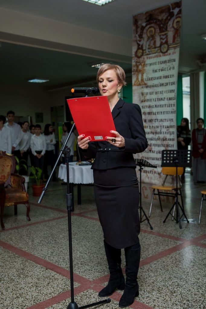 педагог школе Милана Копрена
