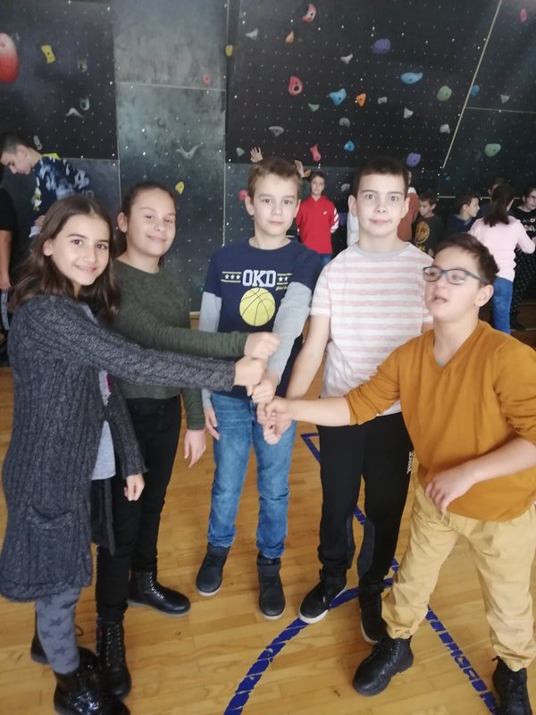 centar 7 img abb3133020862051b5ad45f0fe3fe752 v