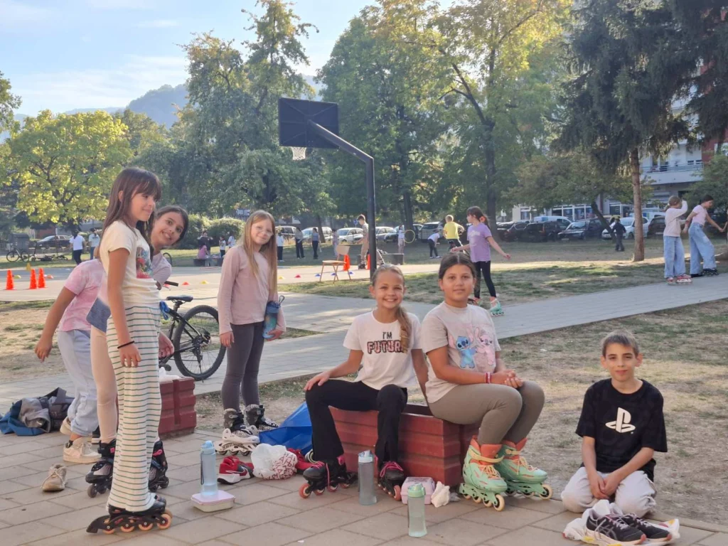 Дјечија недјеља у знаку игре и дружења | ЈУ ОШ "Бранко Радичевић" Бања Лука Ученици V4 обиљежили Дјечију недјељу